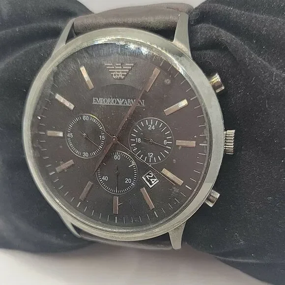 Emporio Armani AR2462 Men's Brown Leather Analog Dial Quartz Wrist Watch BC611